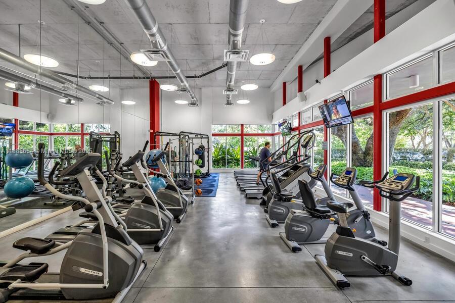 NIRVANA CONDO NO ONE COND - Residential