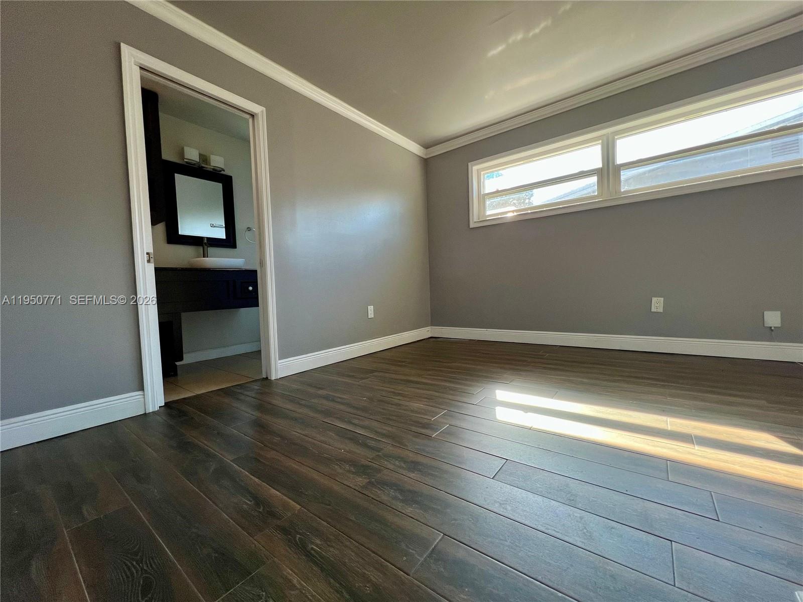 SUNRISE GOLF VILLAGE SEC - Residential