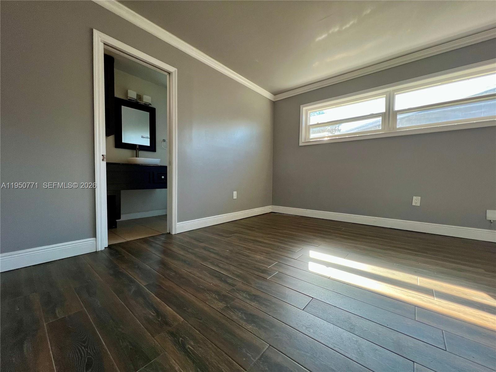 SUNRISE GOLF VILLAGE SEC - Residential