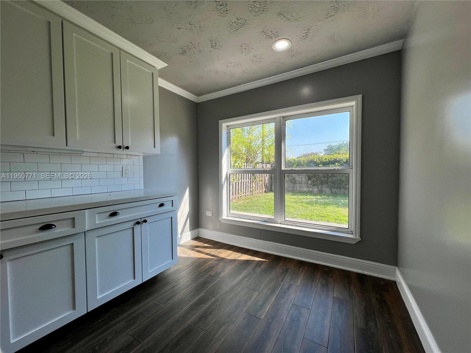 SUNRISE GOLF VILLAGE SEC - Residential