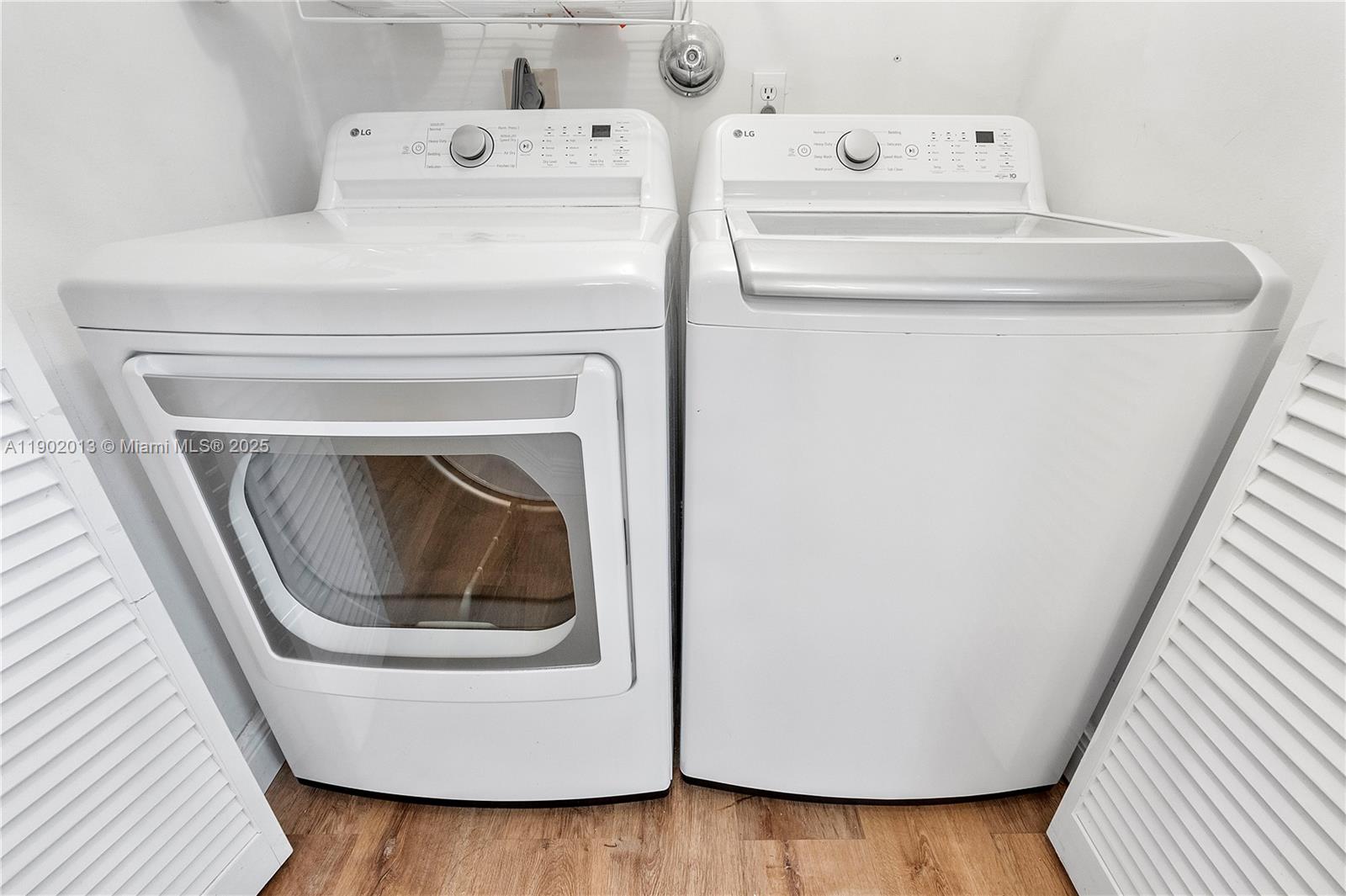 WELDON CONDOMINIUM - Residential Lease