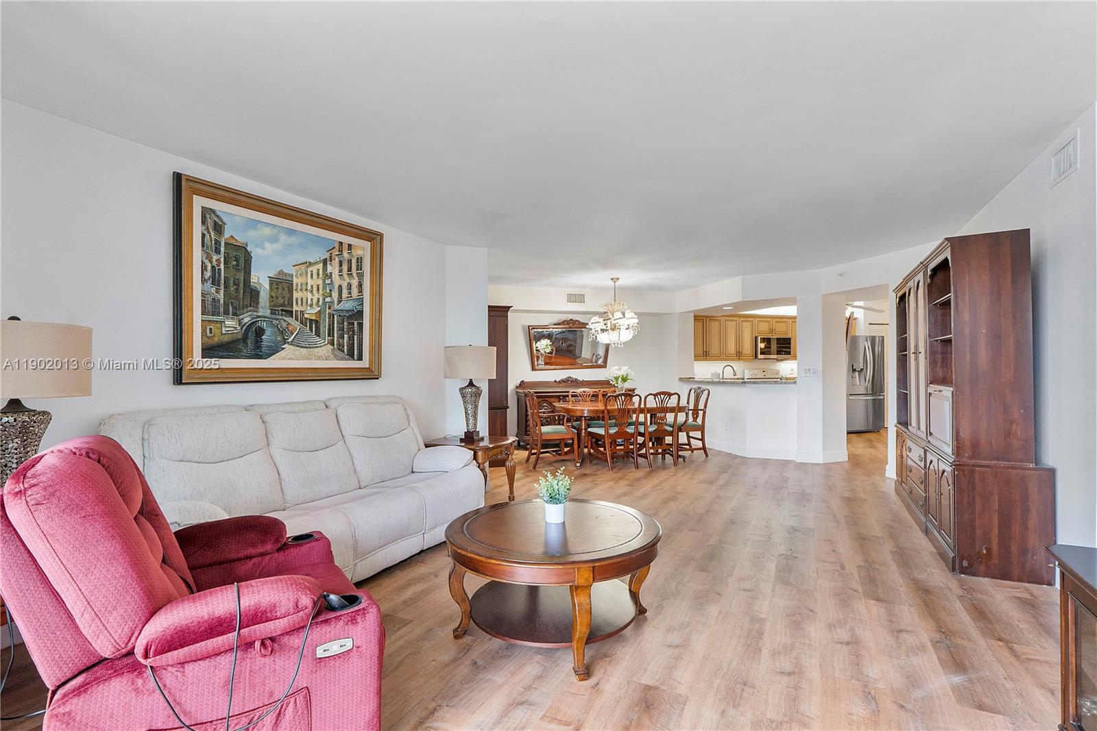 WELDON CONDOMINIUM - Residential Lease