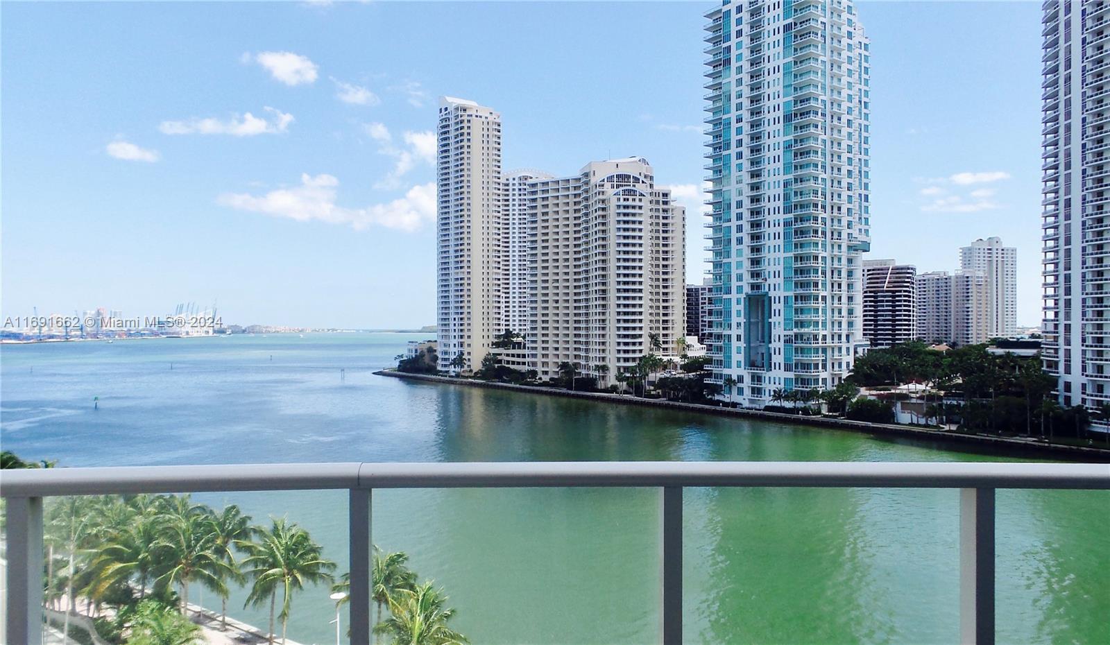 300 S Biscayne Blvd Loft 818