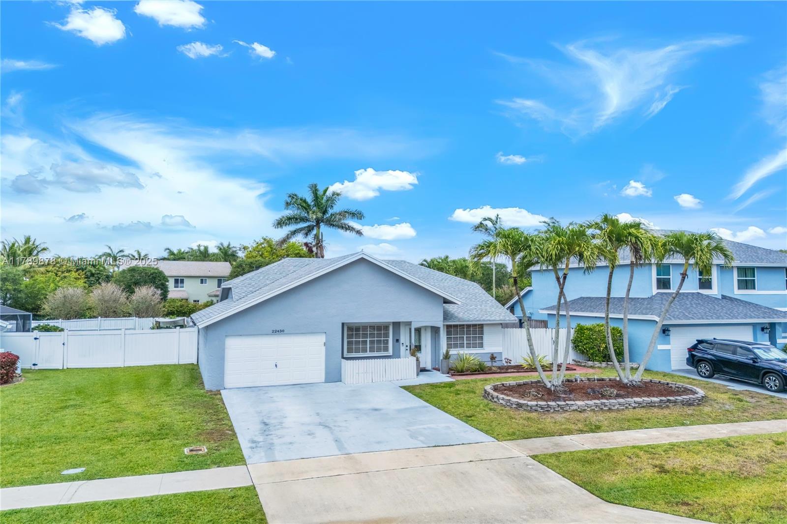 BAY WINDS 4 - Residential