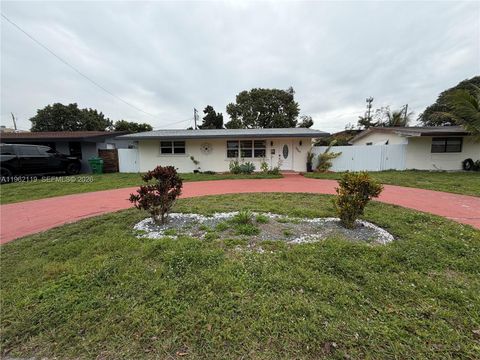 7950 NW 10th St Pembroke Pines FL 33024