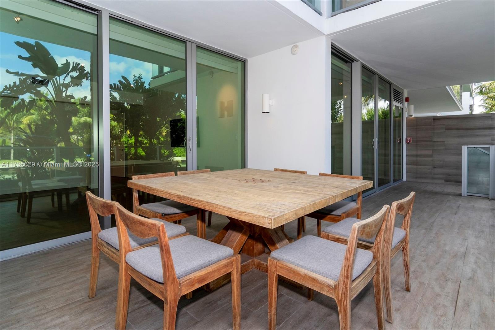 PALAU SUNSET HARBOR - Residential