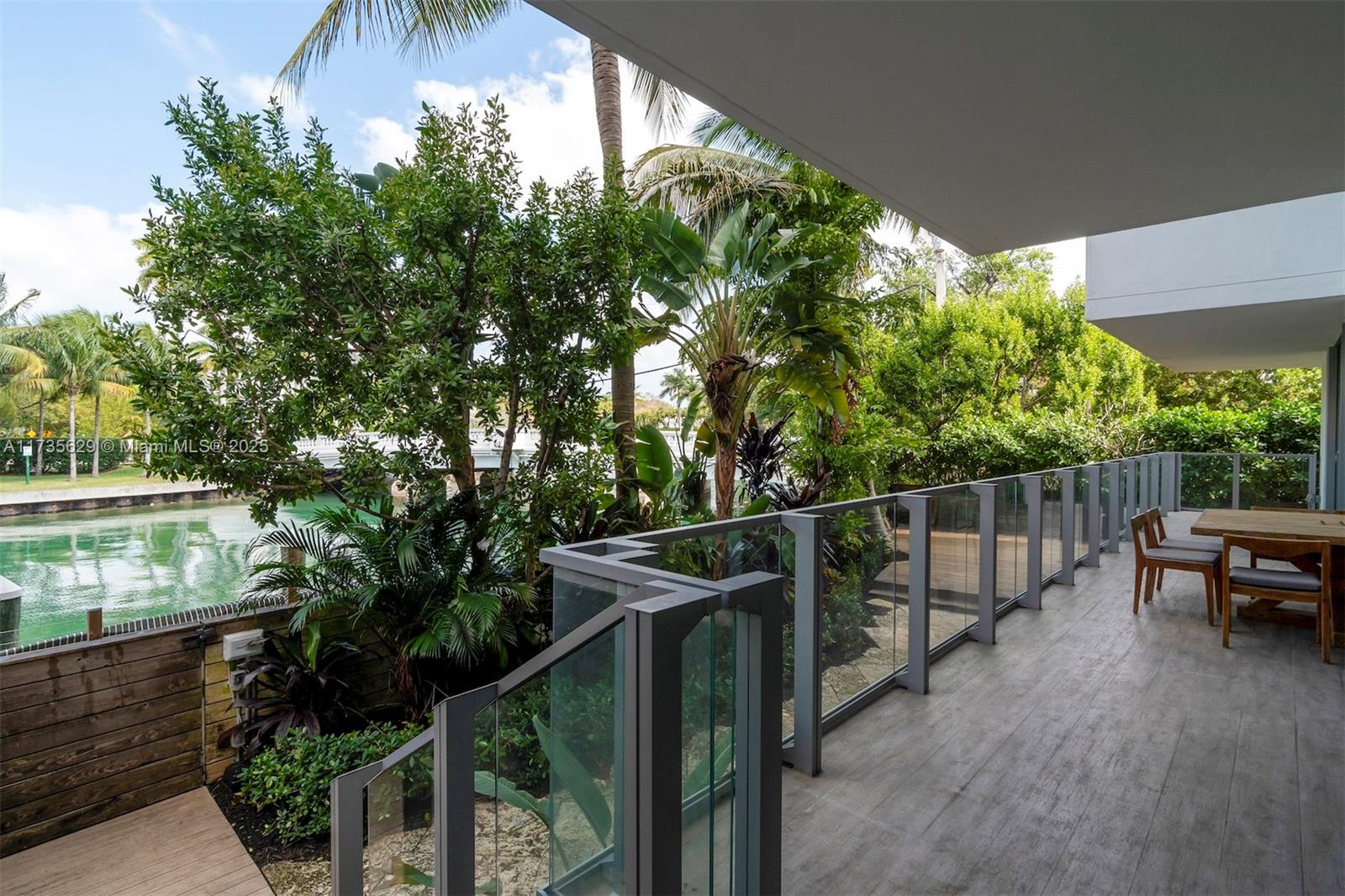 PALAU SUNSET HARBOR - Residential