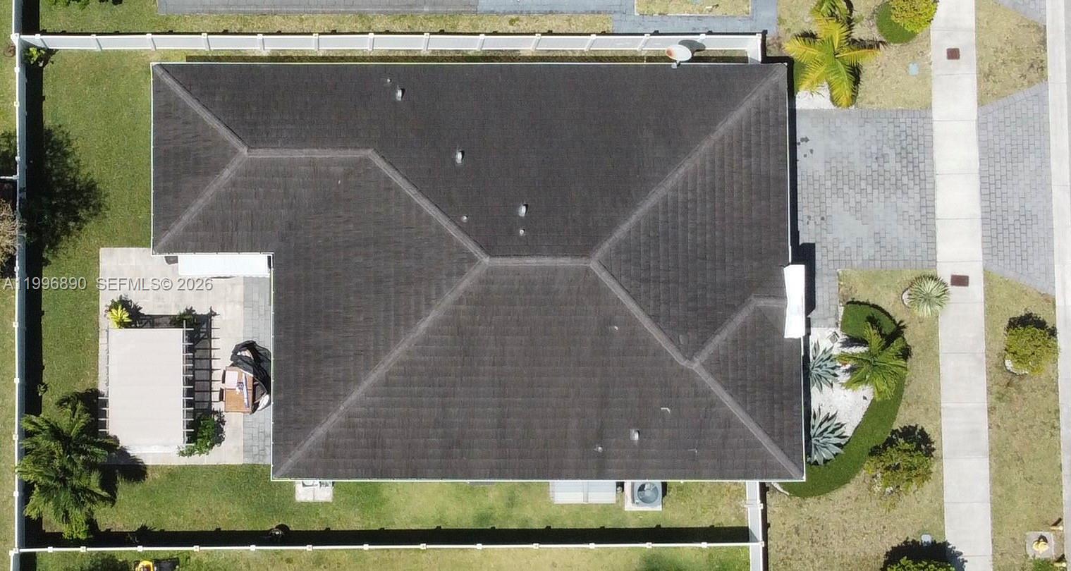 MC RESIDENTIAL - Residential