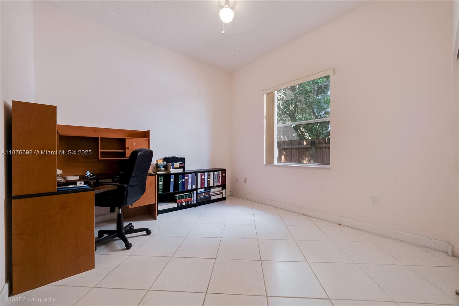 OAK CREEK SOUTH 1ST ADDN - Residential