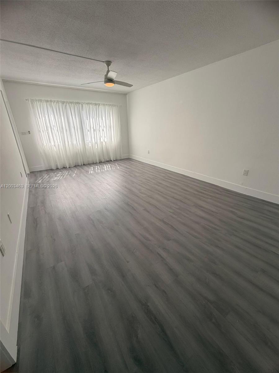 20111 NE 27th Ct K109