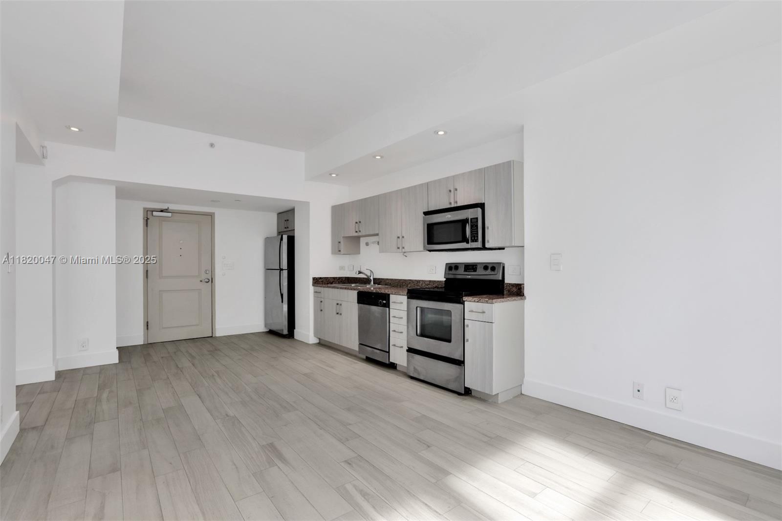FLAGLER FIRST CONDO - Residential