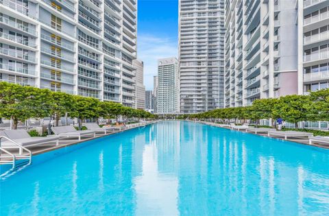 475 Brickell Ave 712 & 714 Miami FL 33131