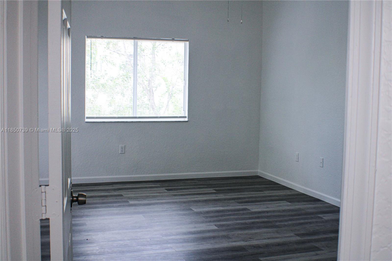 ROYAL RIVER CONDO - Residential