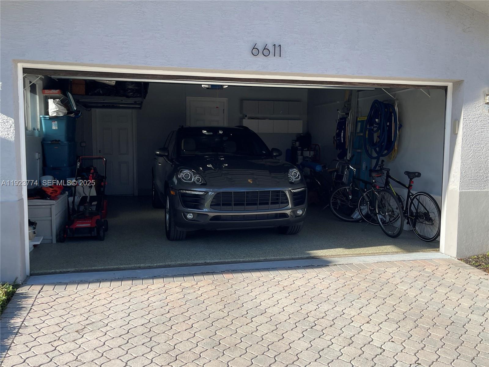 IMPERIAL POINT 5 SEC - Residential