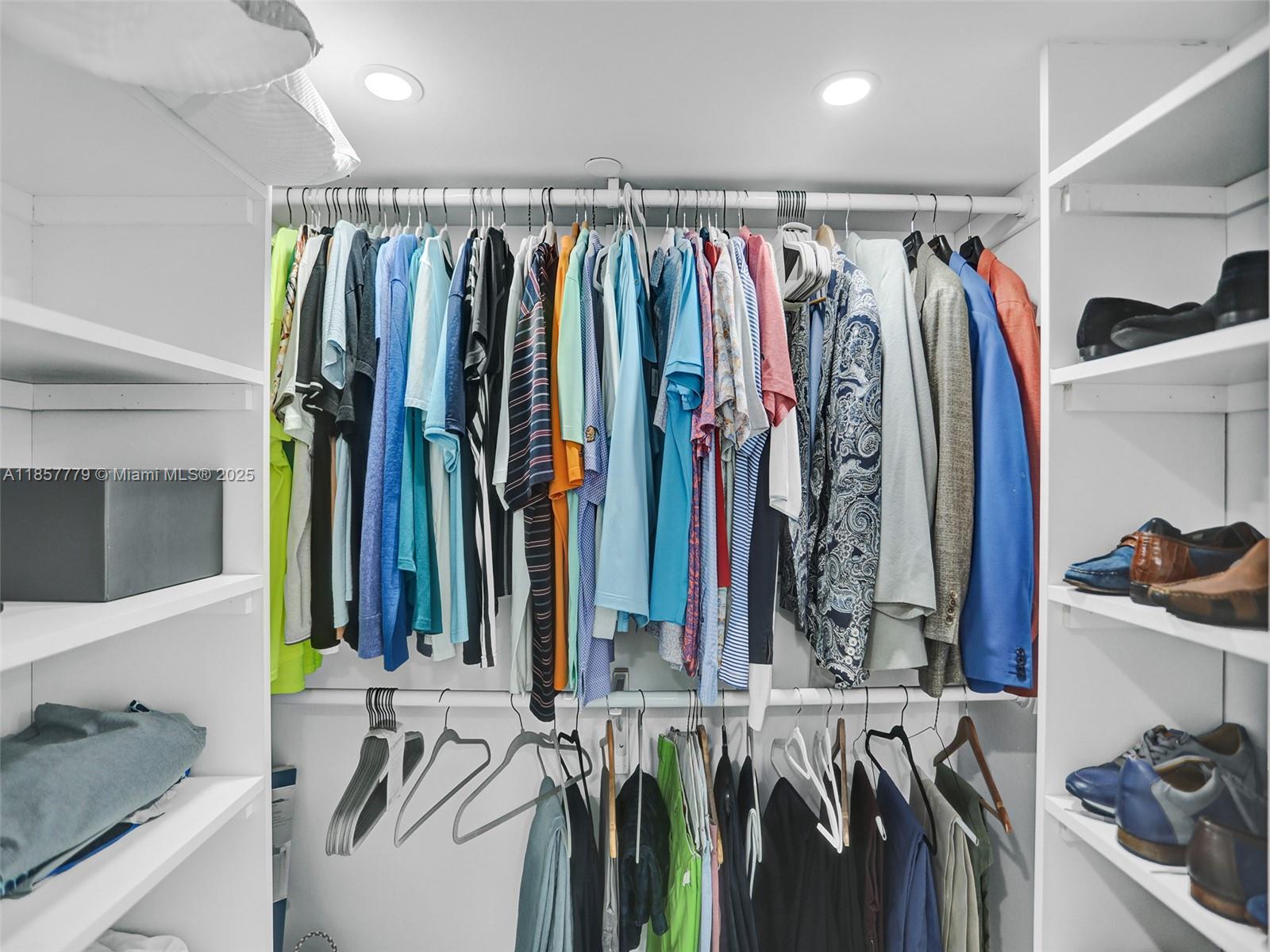 HILLSBORO OCEAN CLUB COND - Residential