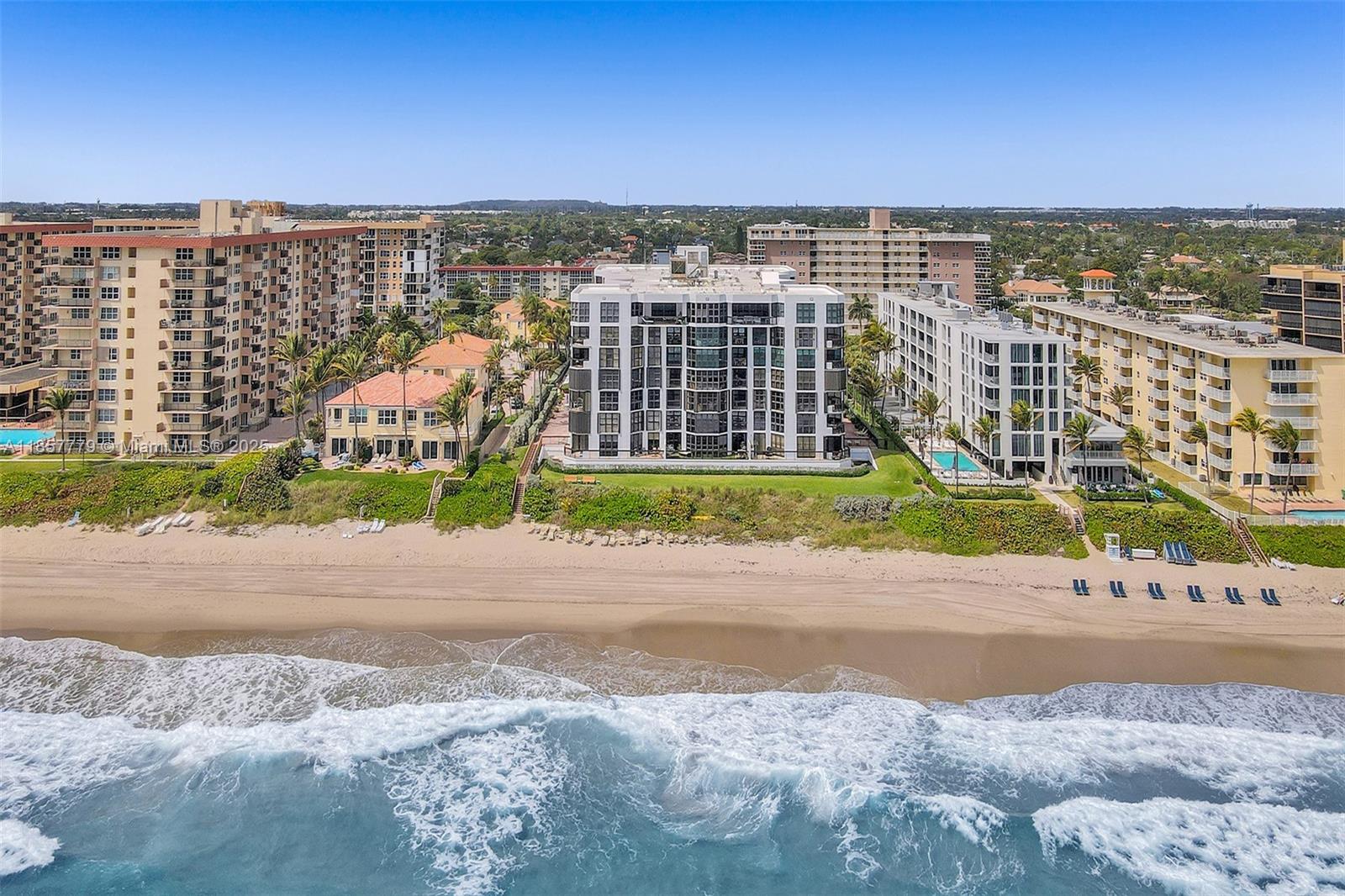 HILLSBORO OCEAN CLUB COND - Residential