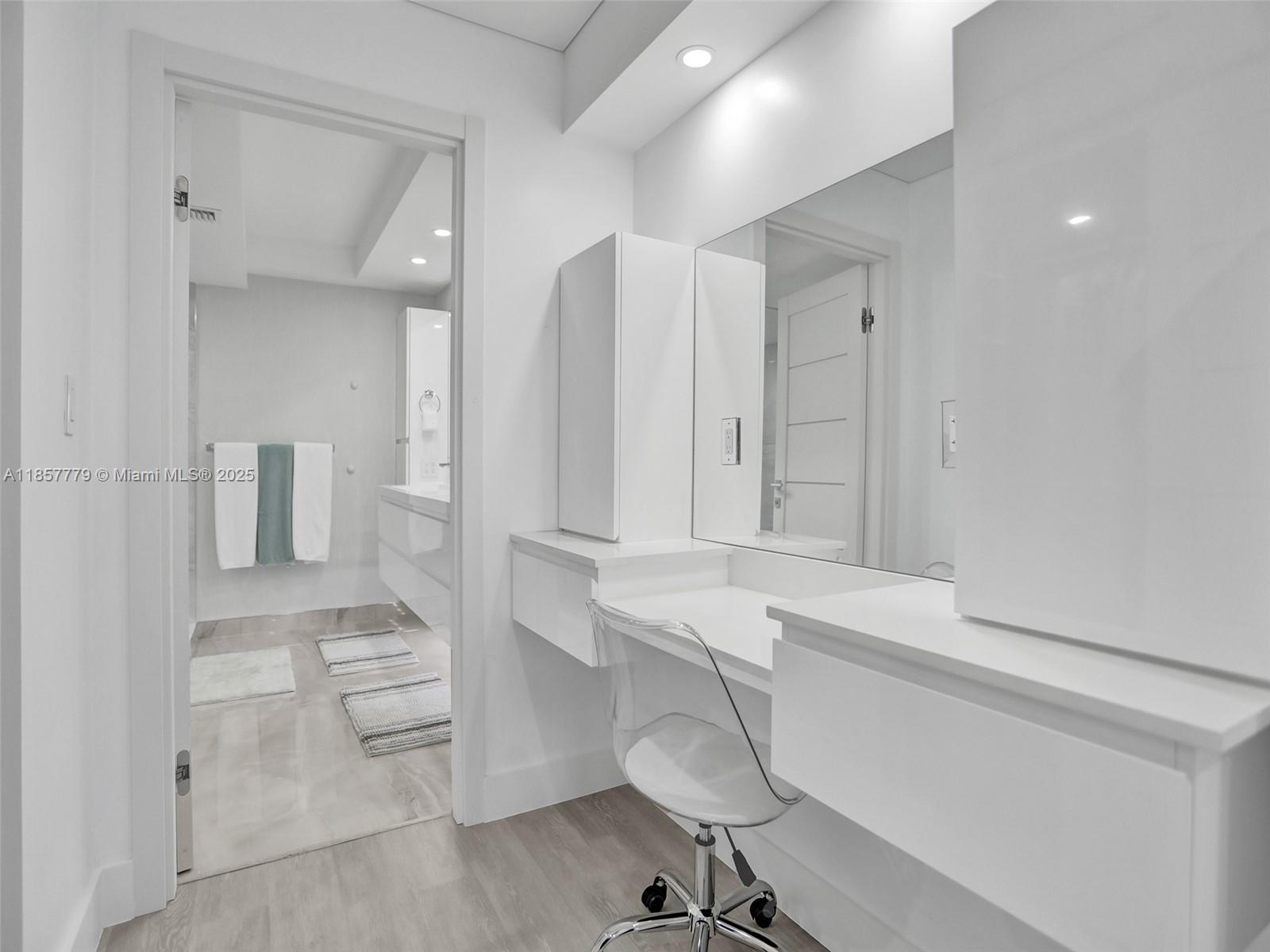 HILLSBORO OCEAN CLUB COND - Residential