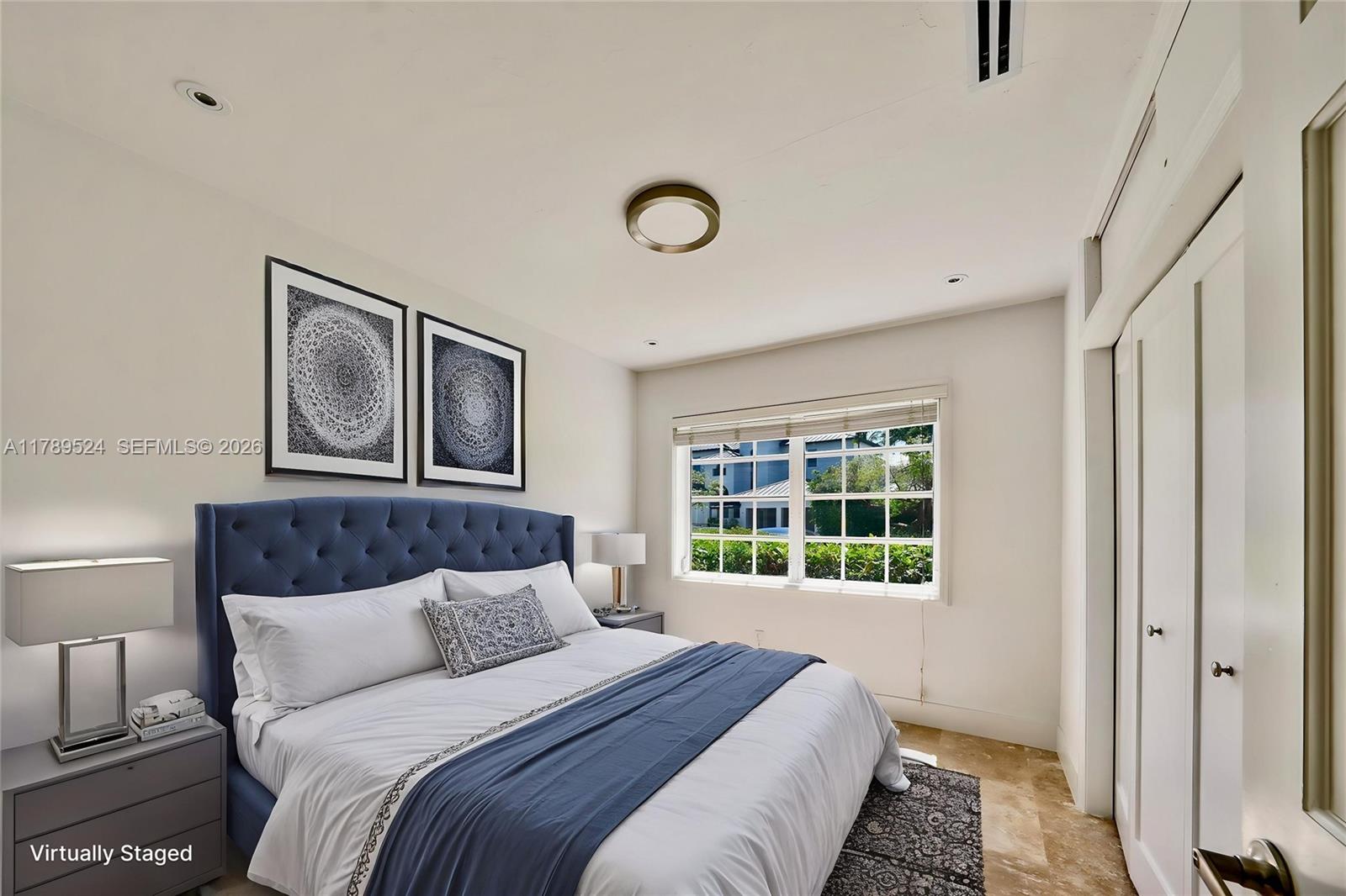 TROPICAL ISLE HOMES SUB 4 - Residential