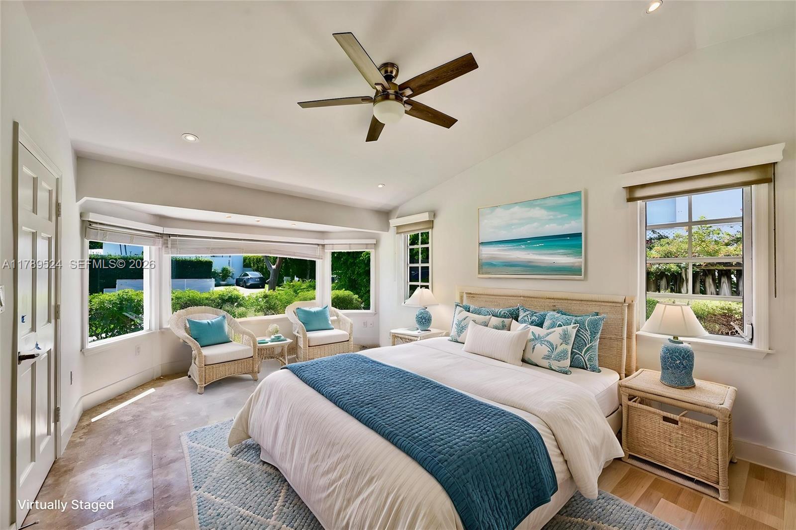 TROPICAL ISLE HOMES SUB 4 - Residential