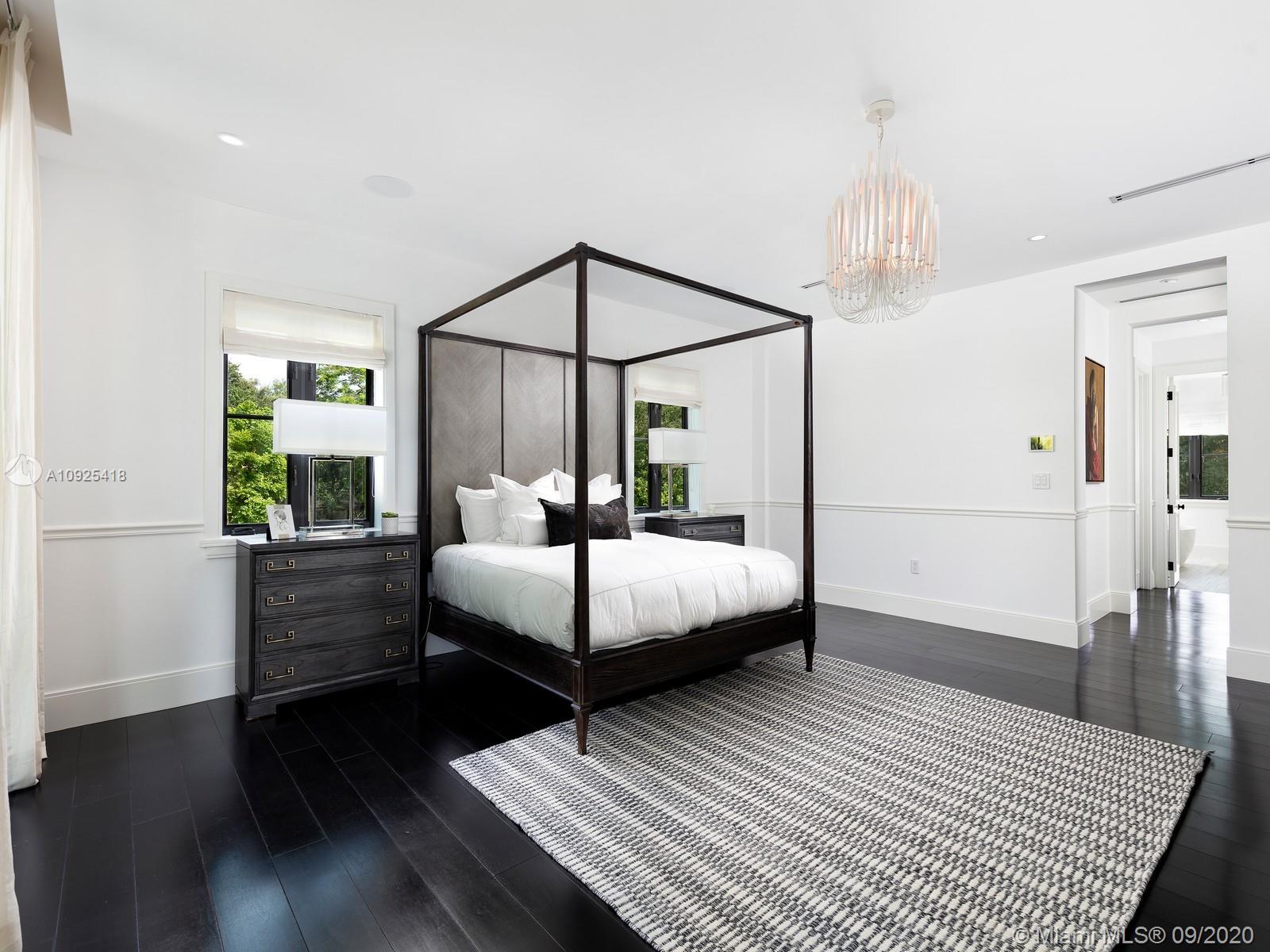 SNAPPER CREEK LAKES SUB - Residential