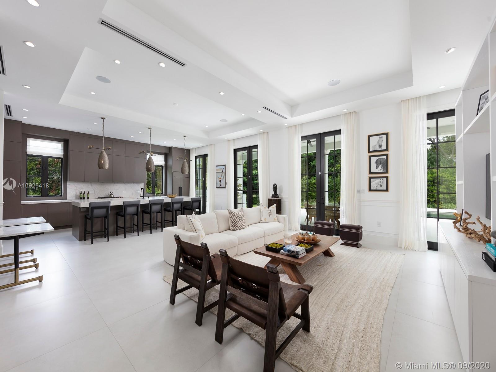 SNAPPER CREEK LAKES SUB - Residential