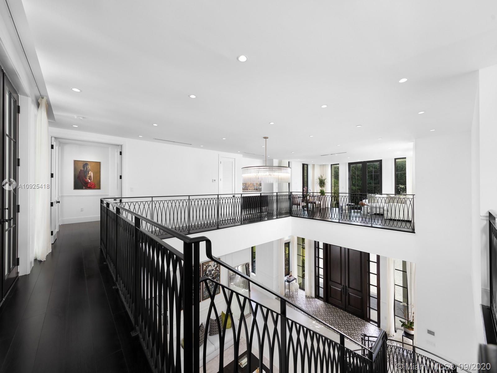 SNAPPER CREEK LAKES SUB - Residential