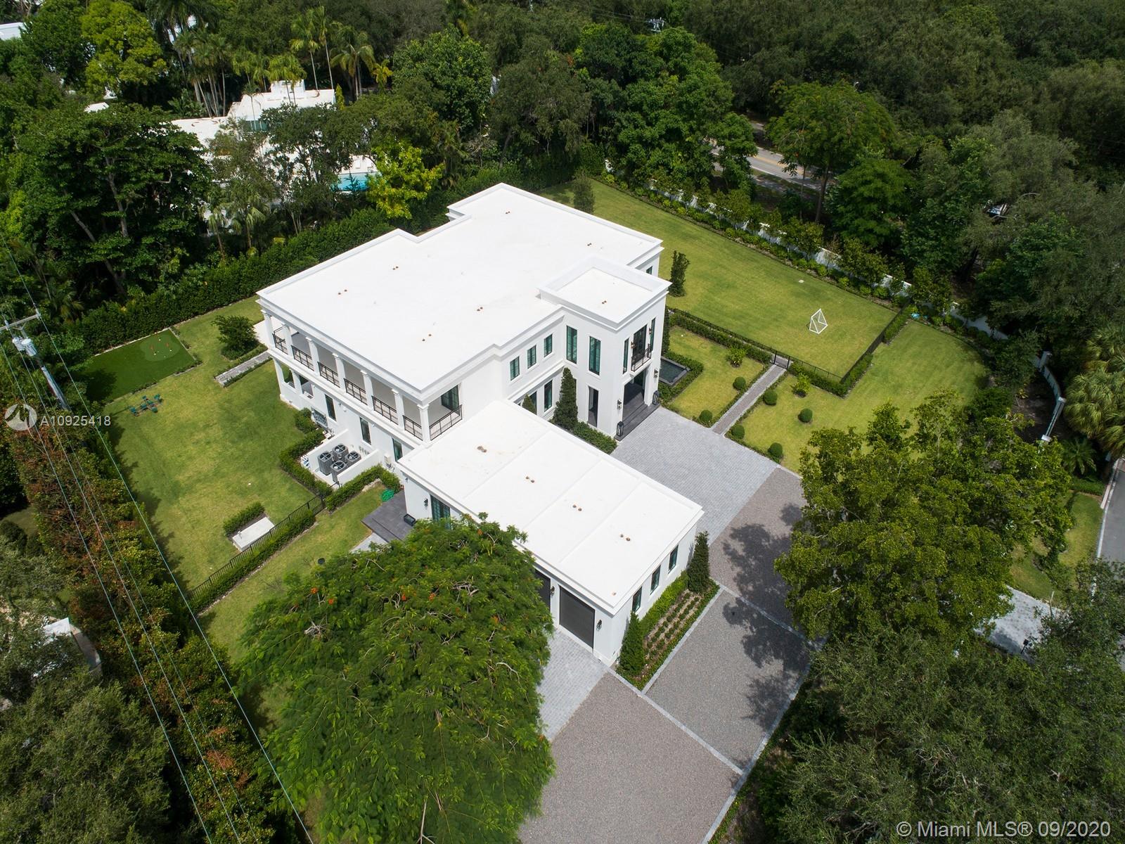 SNAPPER CREEK LAKES SUB - Residential