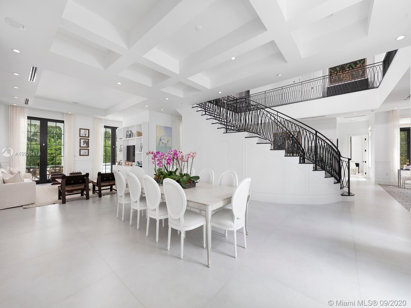 SNAPPER CREEK LAKES SUB - Residential