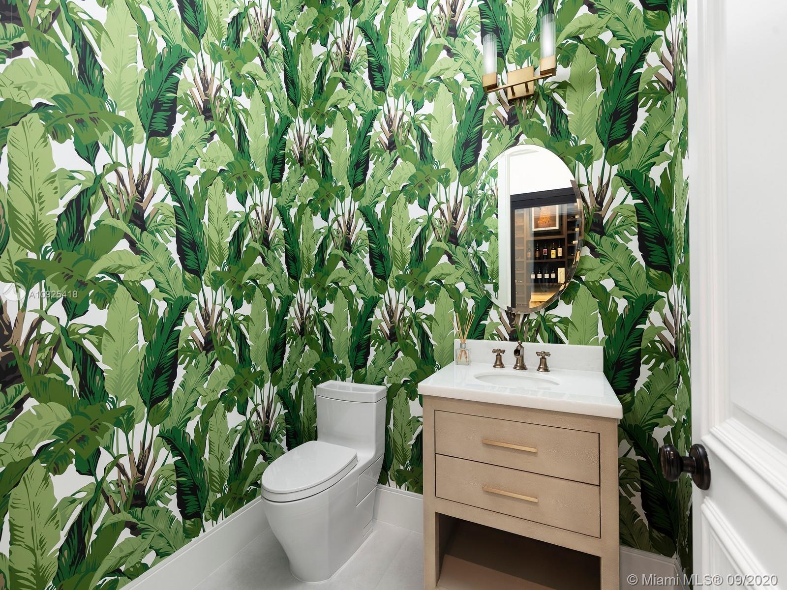 SNAPPER CREEK LAKES SUB - Residential