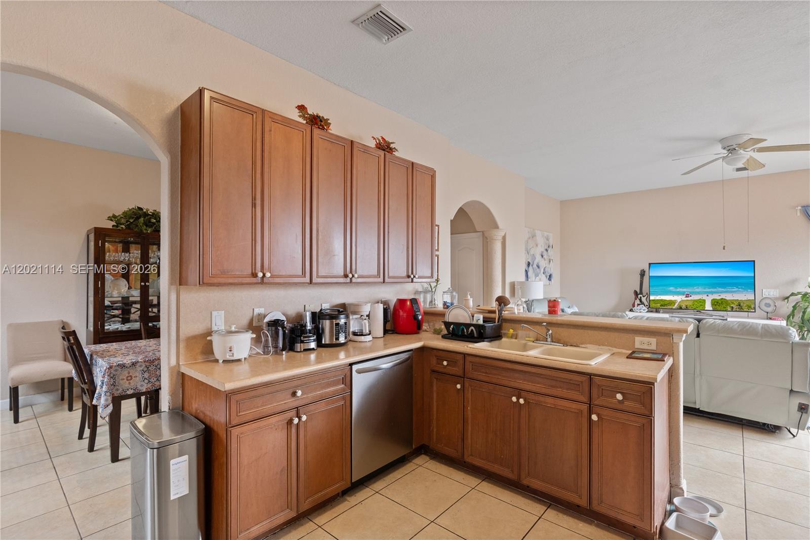 CENTURY GARDENS - Residential