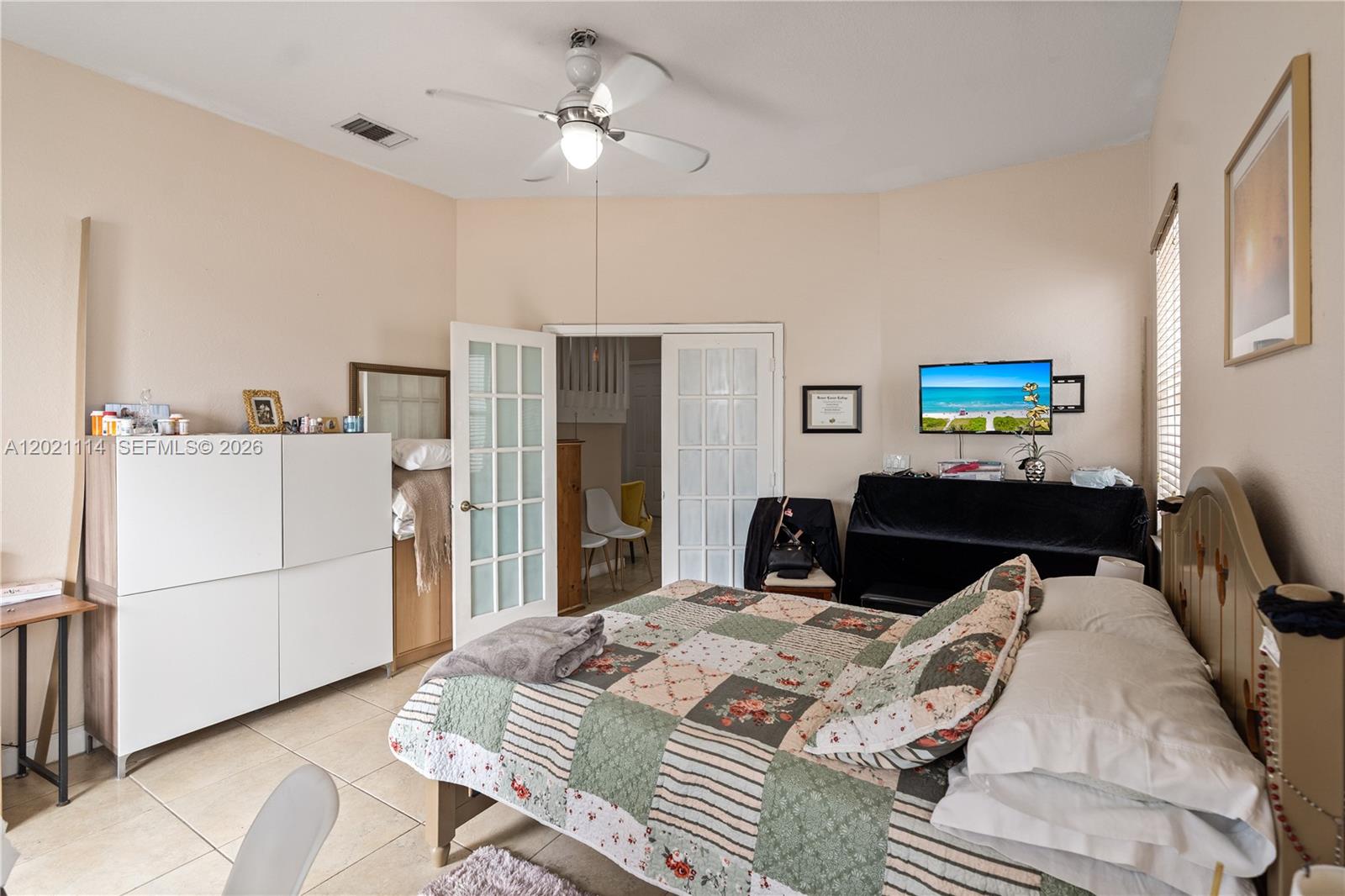 CENTURY GARDENS - Residential
