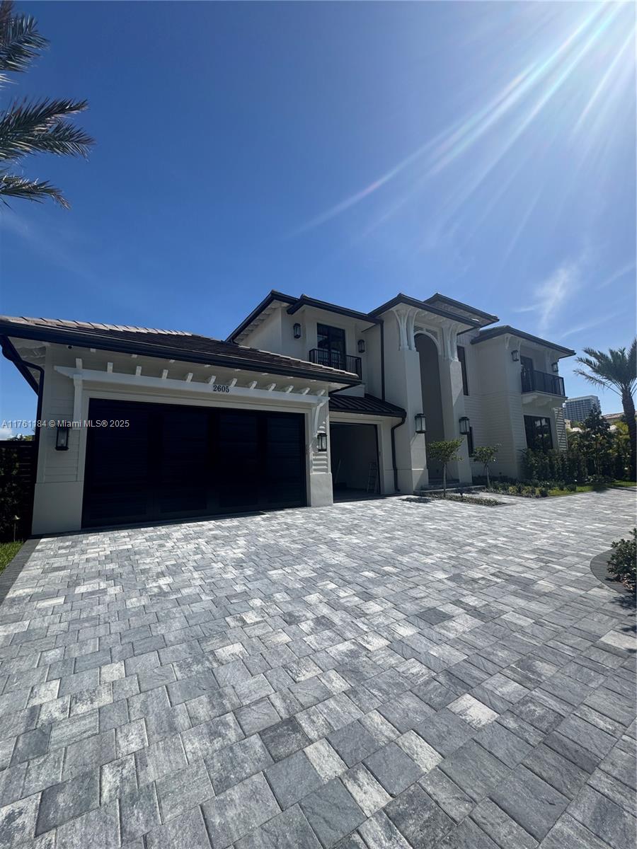 2605 Castilla Isle