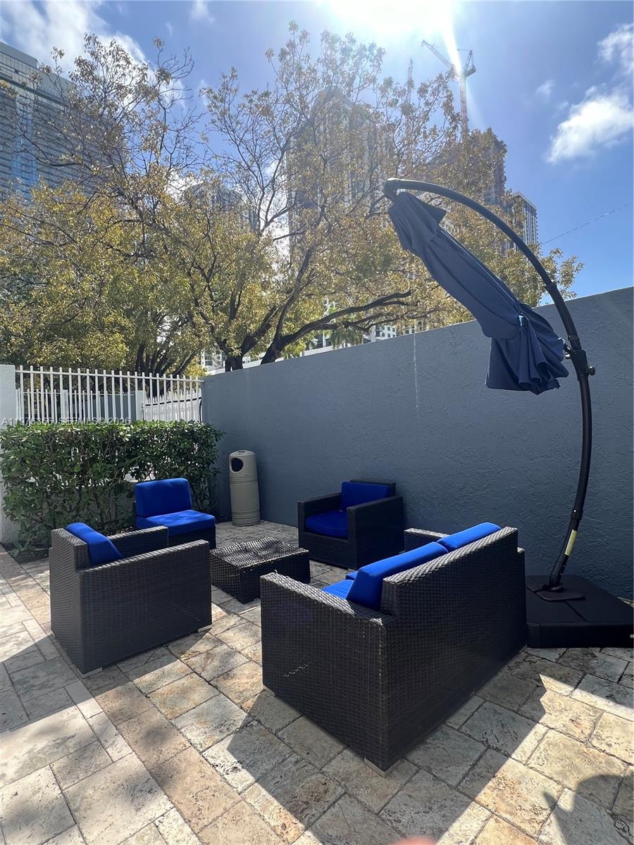 Madison Condominium - Residential Lease