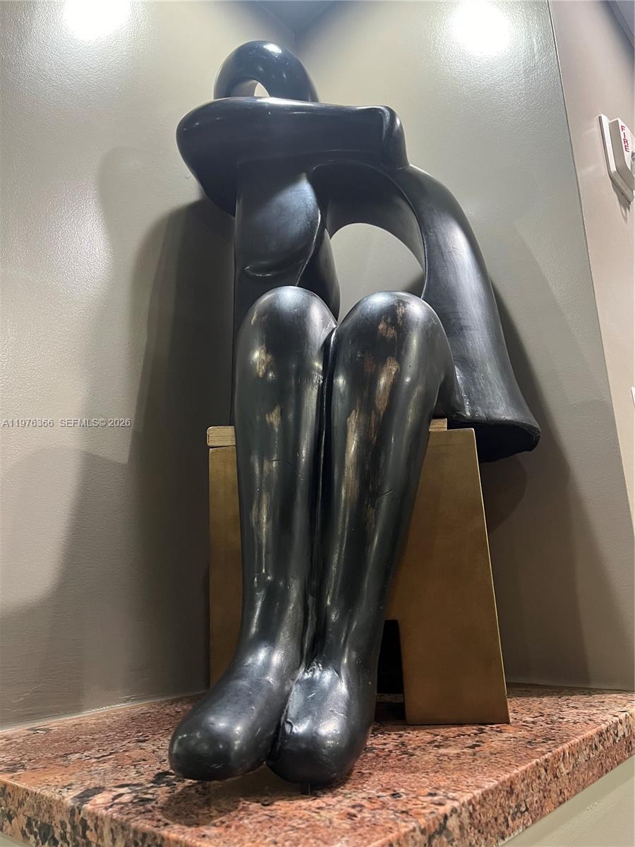 Madison Condominium - Residential Lease