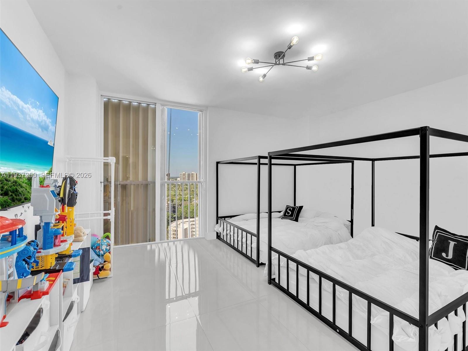 TURNBERRY ISLE - Residential