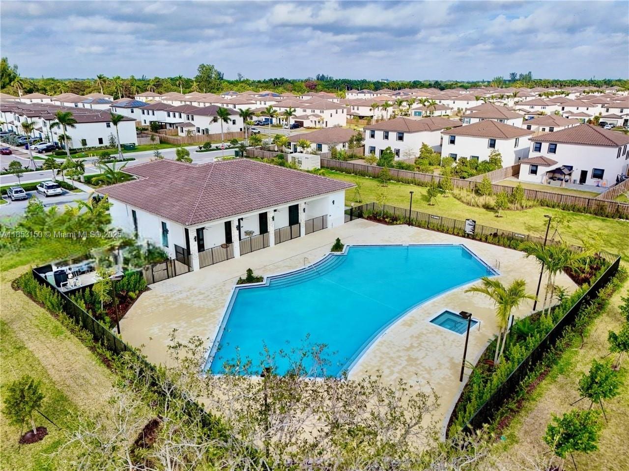 SILVER PALM RESIDENTIAL H - Residential