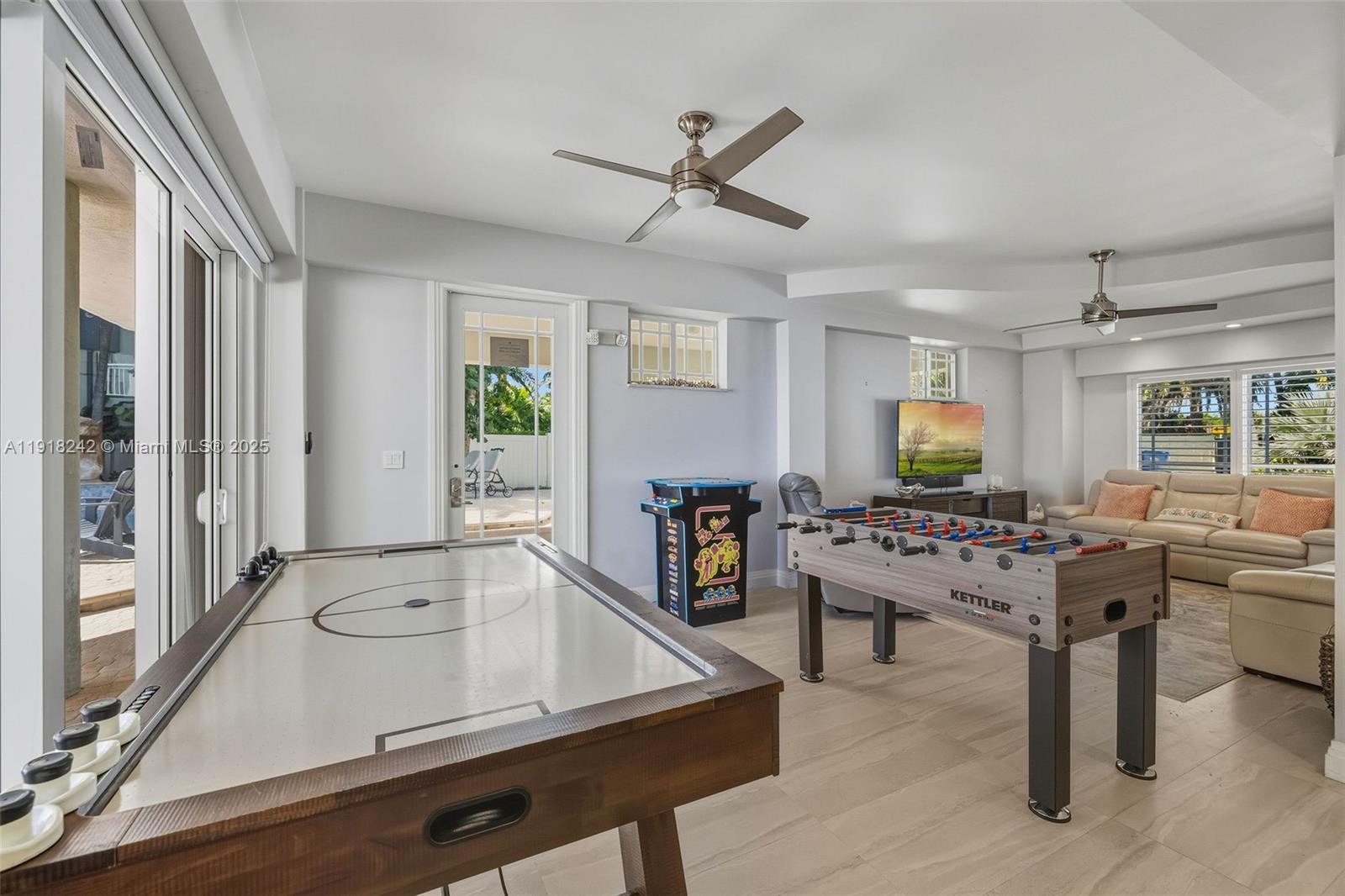 LOWER MATECUMBE BEACH - Residential