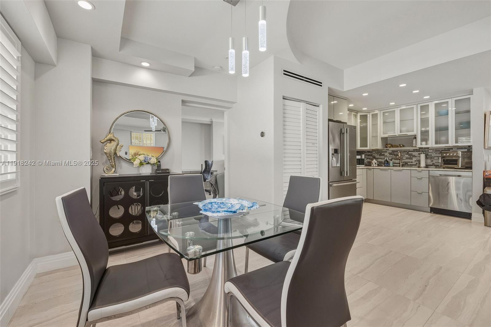 LOWER MATECUMBE BEACH - Residential