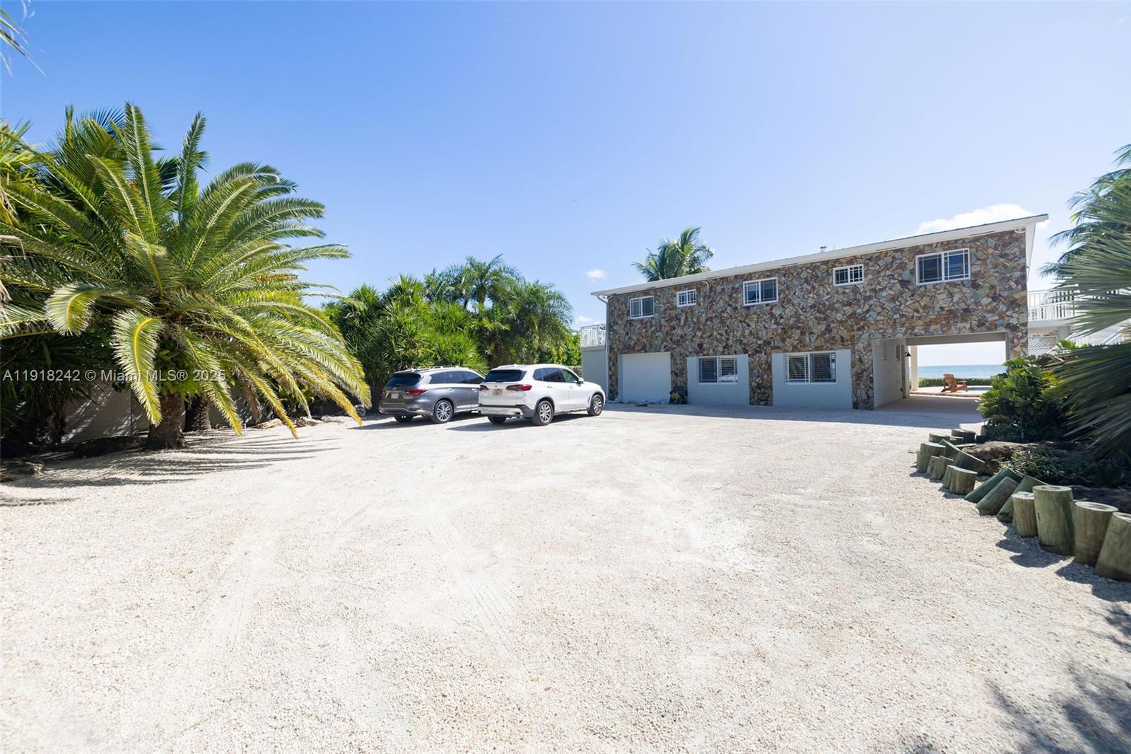 LOWER MATECUMBE BEACH - Residential