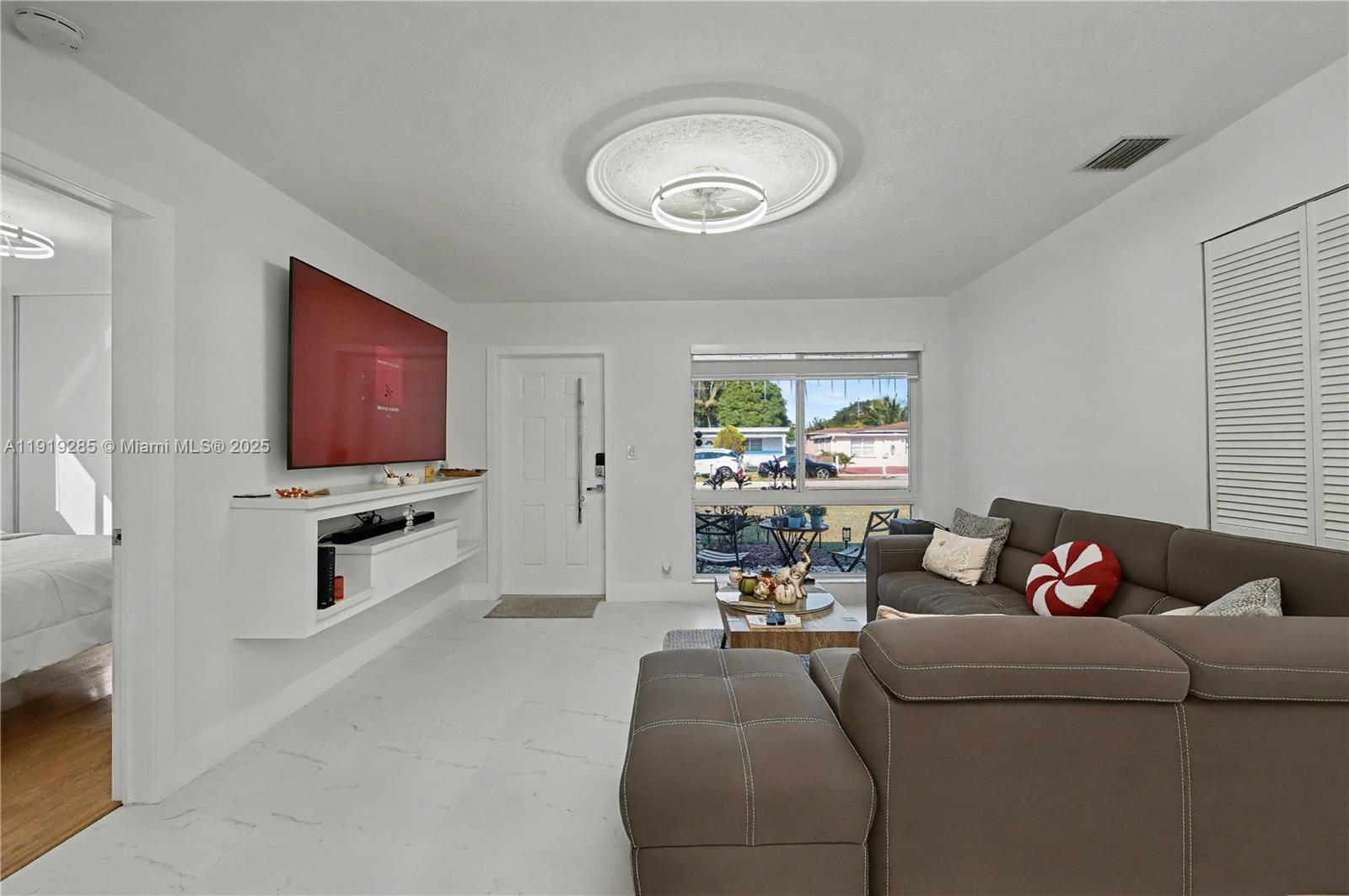 BEVERLY PARK NO 2 - Residential