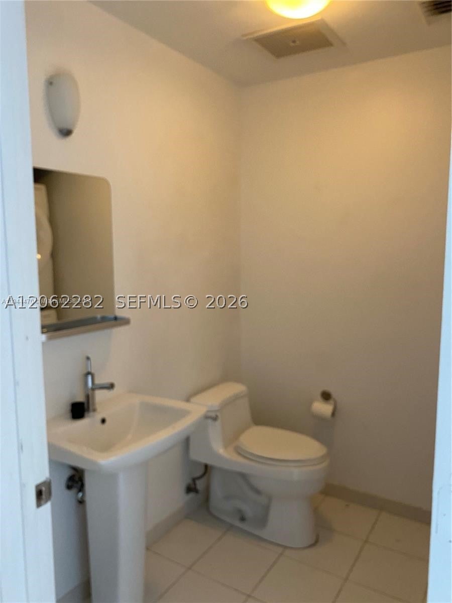 3470 E Coast Ave H0404