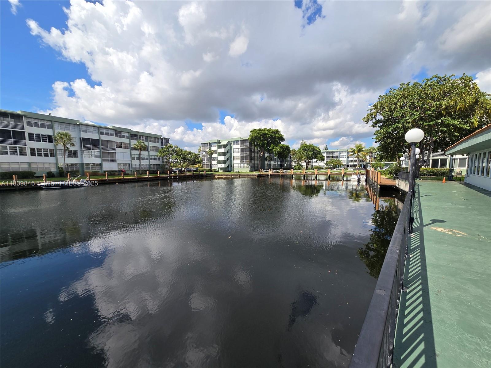 WATERGATE CONDOMINIUM NO - Residential