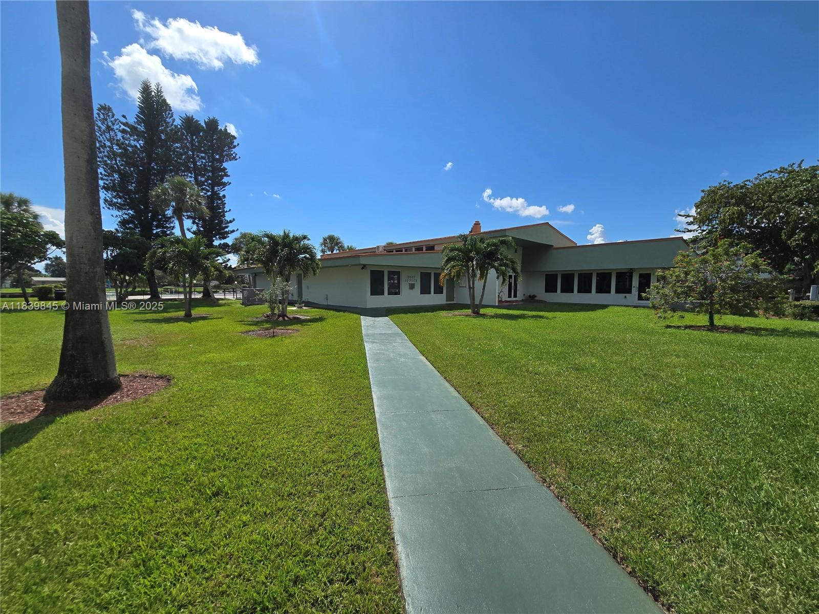 WATERGATE CONDOMINIUM NO - Residential