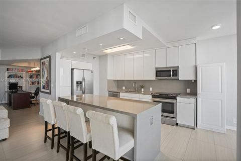 Tiny photo for 20281 E Country Club Dr #1603, Aventura, FL 33180 (MLS # A12003835)