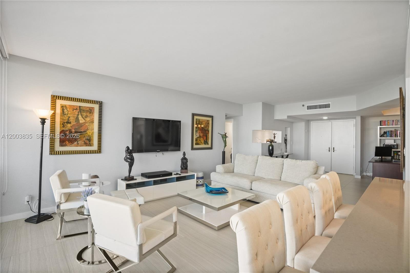 HAMPTONS WEST CONDO - Residential