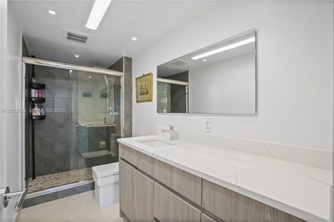 Tiny photo for 20281 E Country Club Dr #1603, Aventura, FL 33180 (MLS # A12003835)