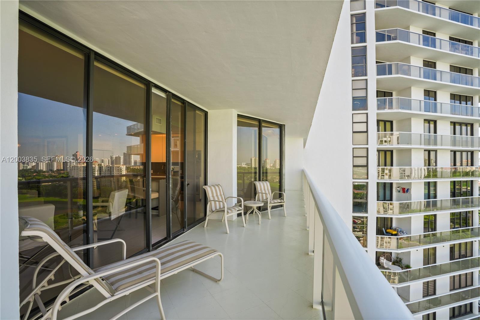 HAMPTONS WEST CONDO - Residential