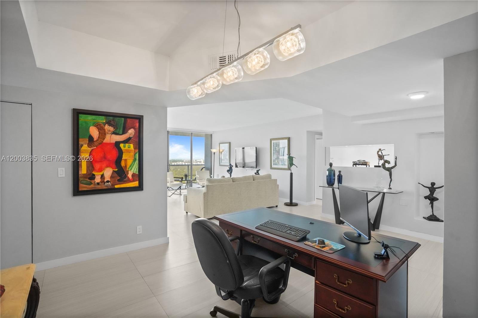 HAMPTONS WEST CONDO - Residential