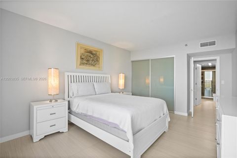 Tiny photo for 20281 E Country Club Dr #1603, Aventura, FL 33180 (MLS # A12003835)