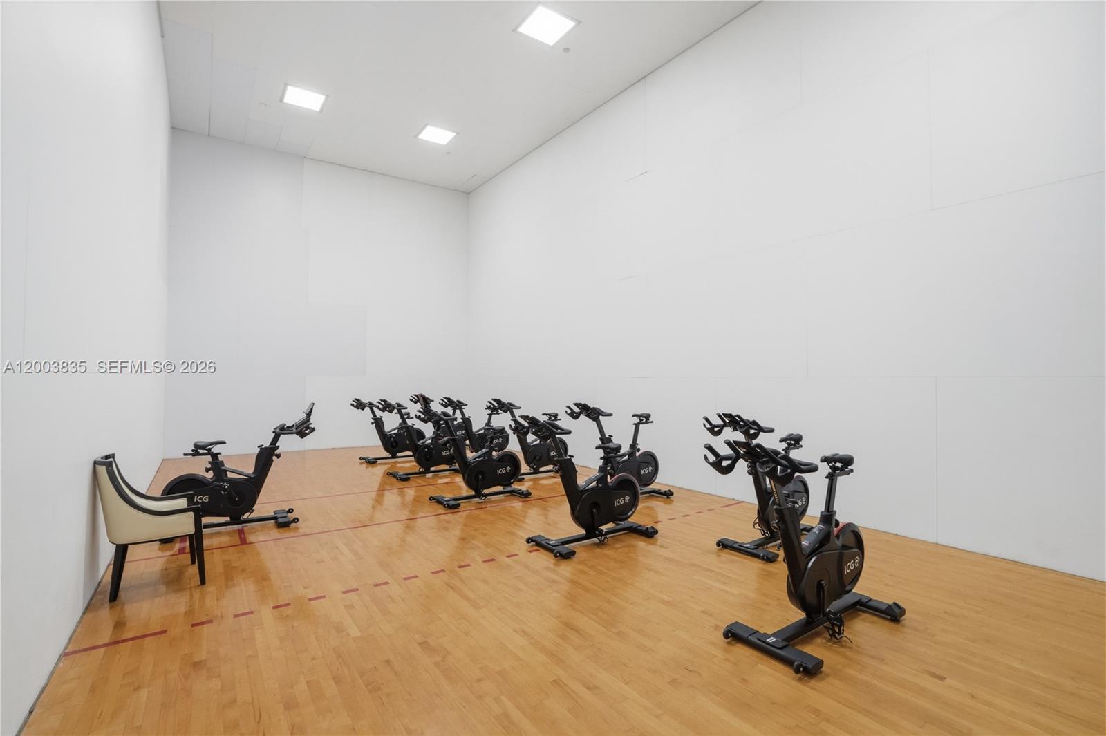 HAMPTONS WEST CONDO - Residential